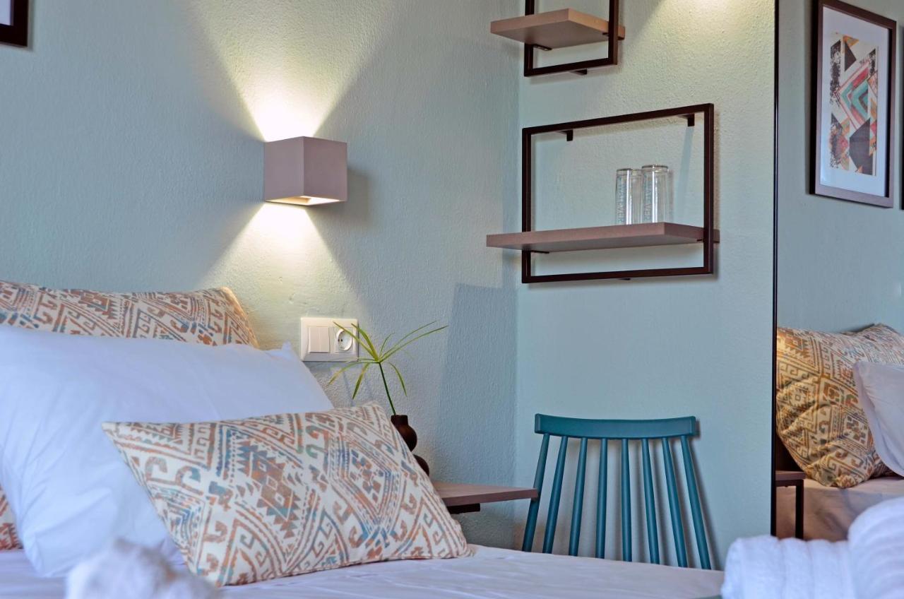 Joya Ofrynio Stylish Suites Ofrínion Exteriör bild