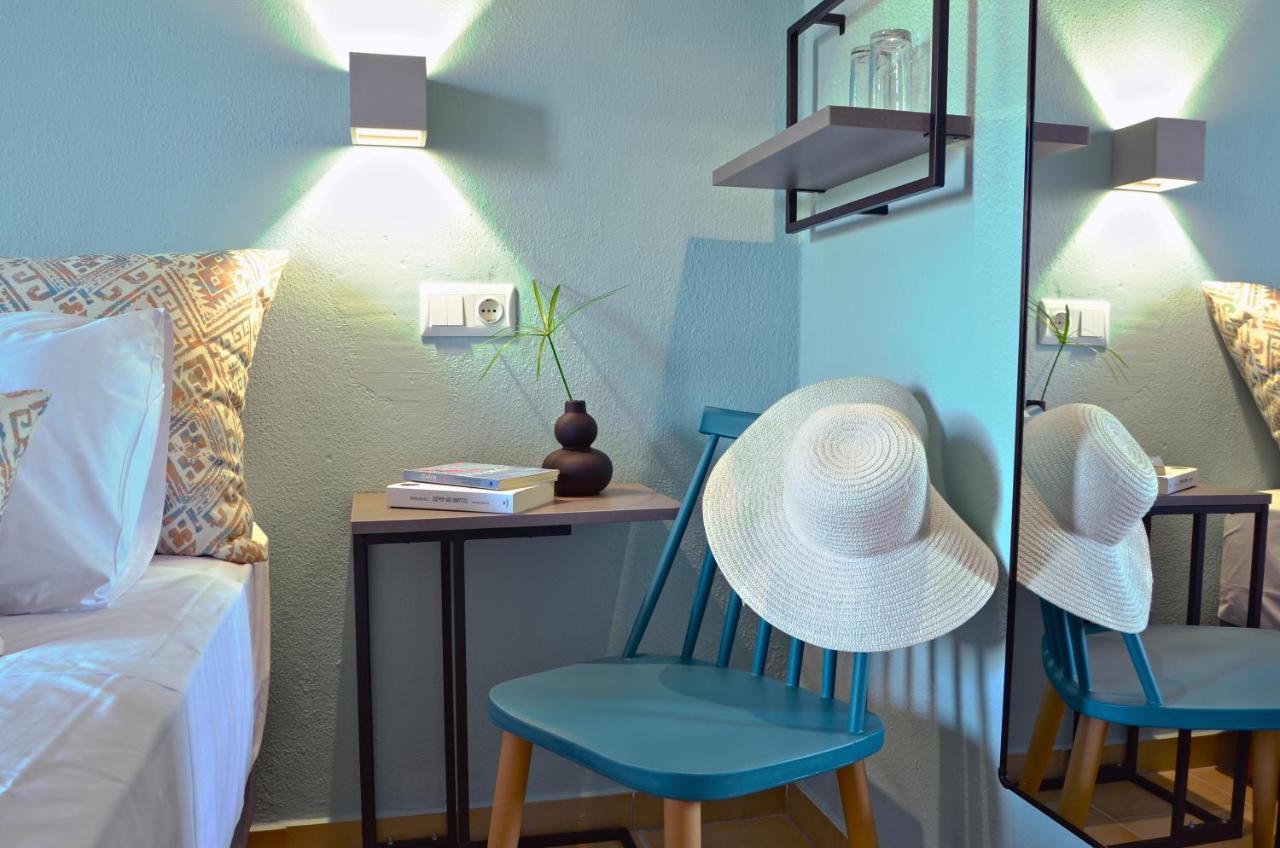 Joya Ofrynio Stylish Suites Ofrínion Exteriör bild