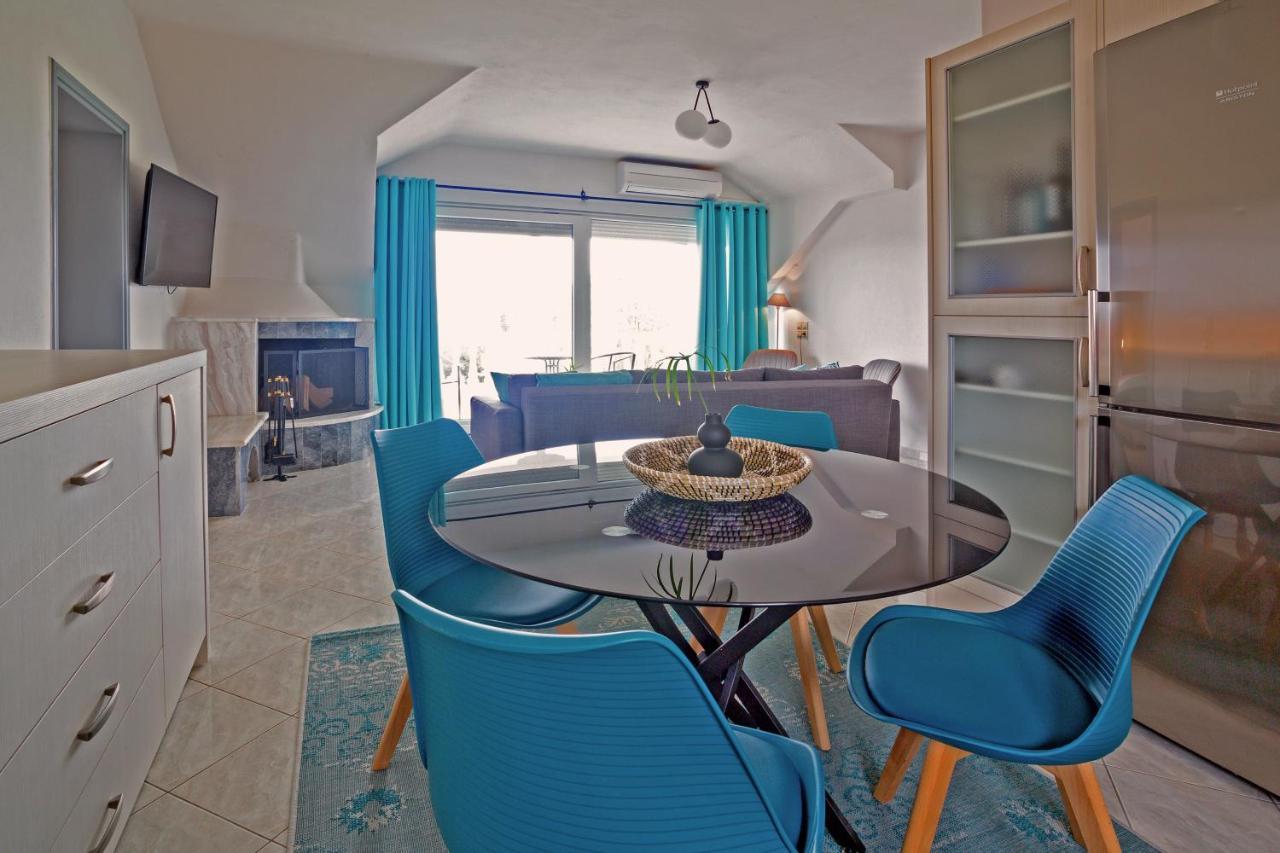 Joya Ofrynio Stylish Suites Ofrínion Exteriör bild